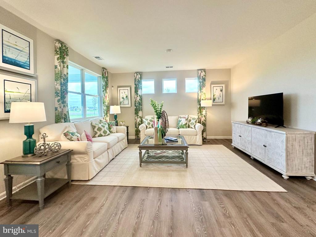 9175 GREENWAY TRAIL