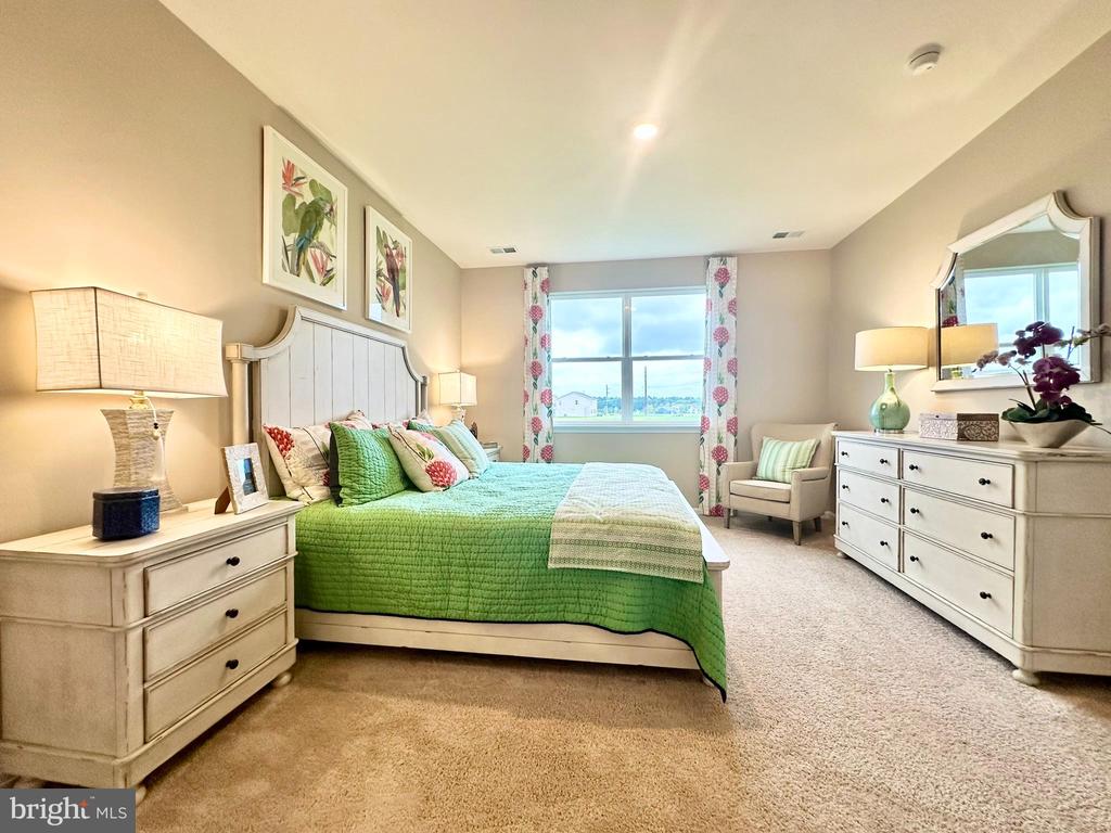 9175 GREENWAY TRAIL