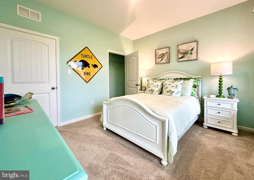 9175 GREENWAY TRAIL