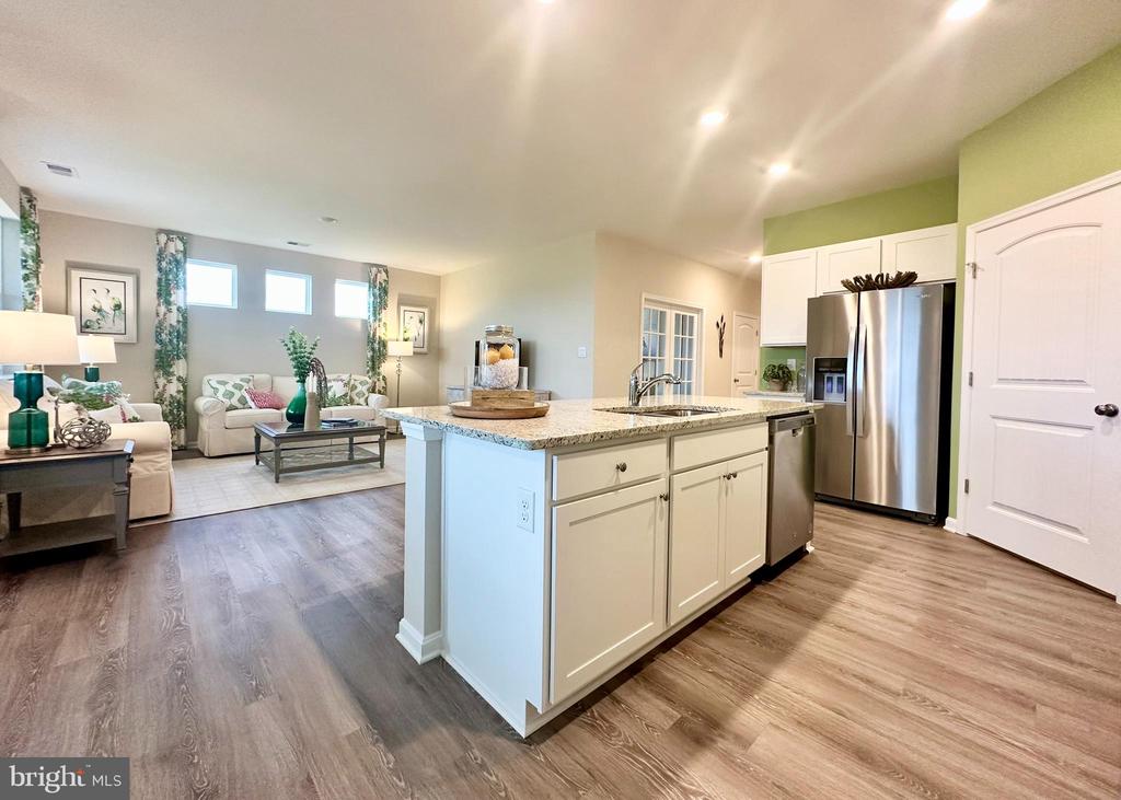9175 GREENWAY TRAIL