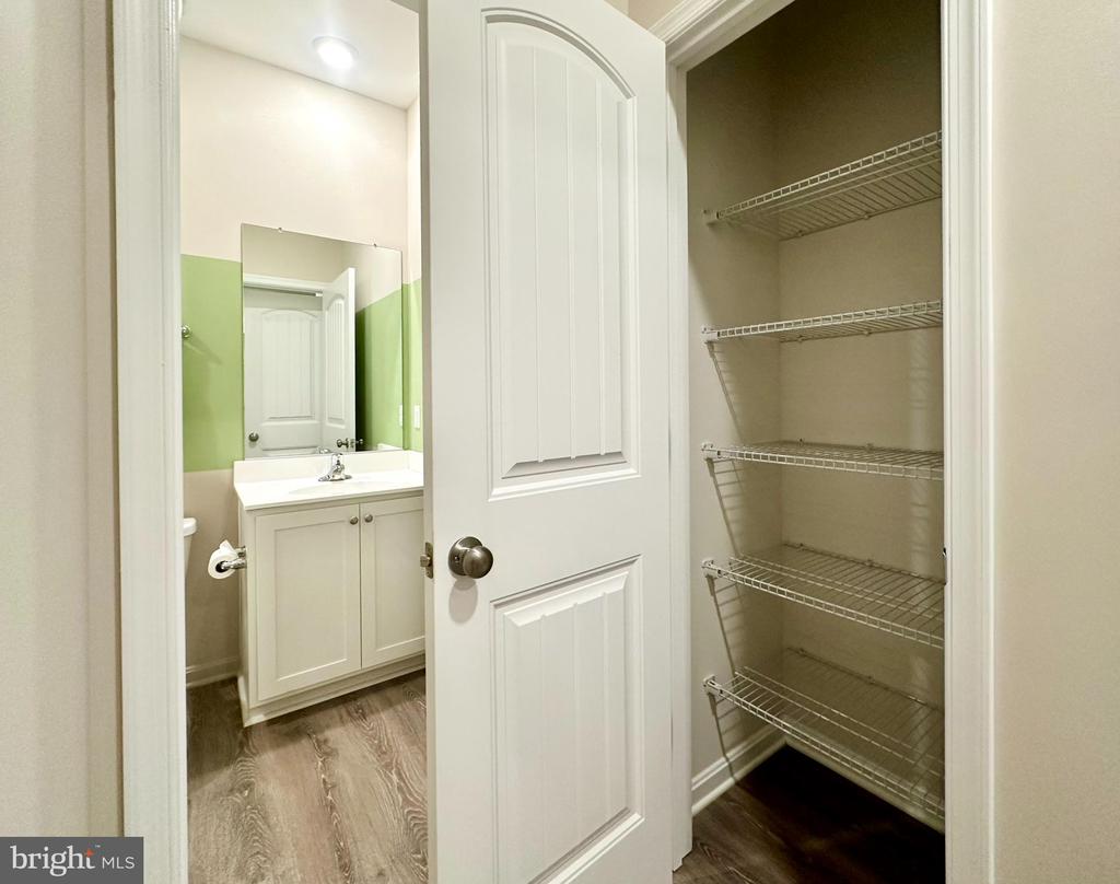 9175 GREENWAY TRAIL