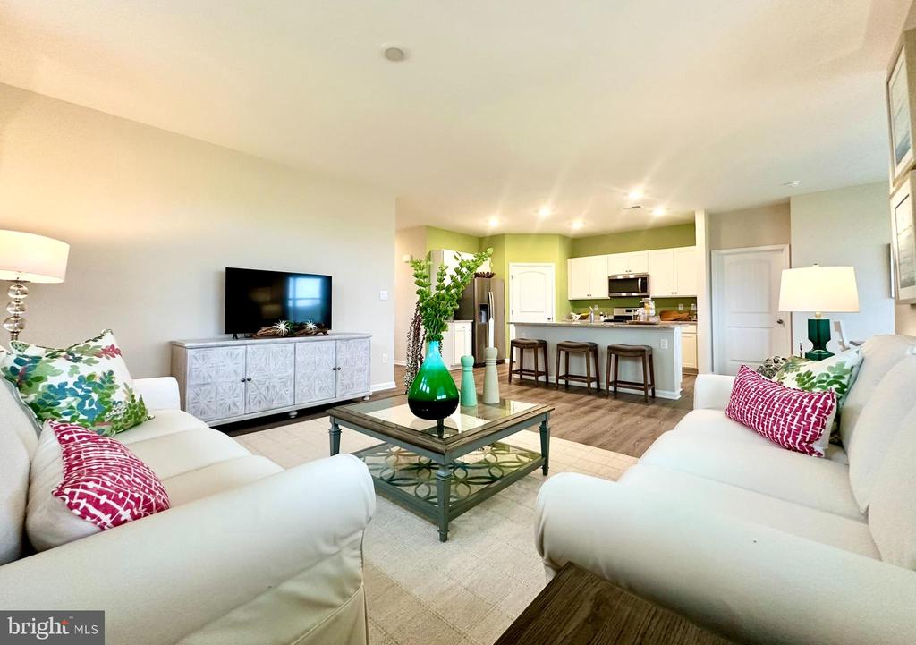 9175 GREENWAY TRAIL