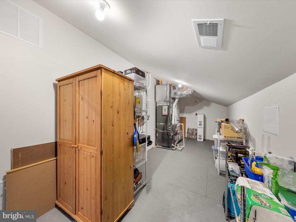 21076 Cormorant Way