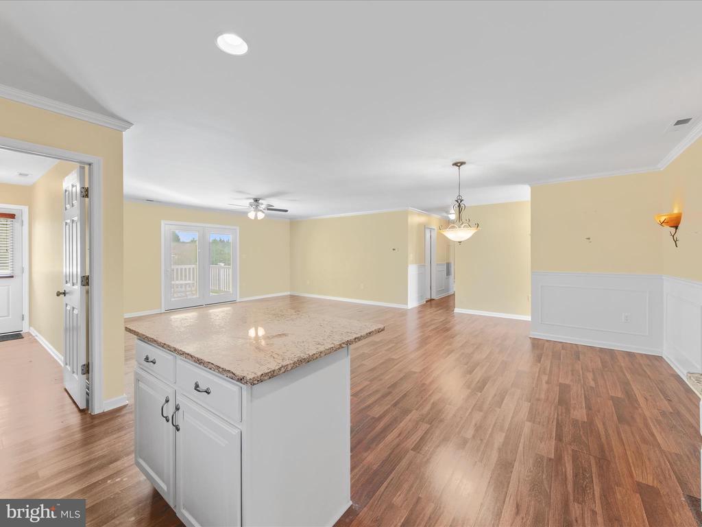24 Tulane Dr