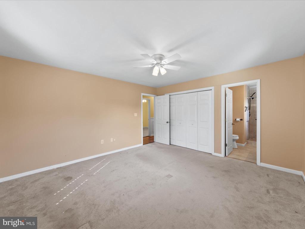 24 Tulane Dr