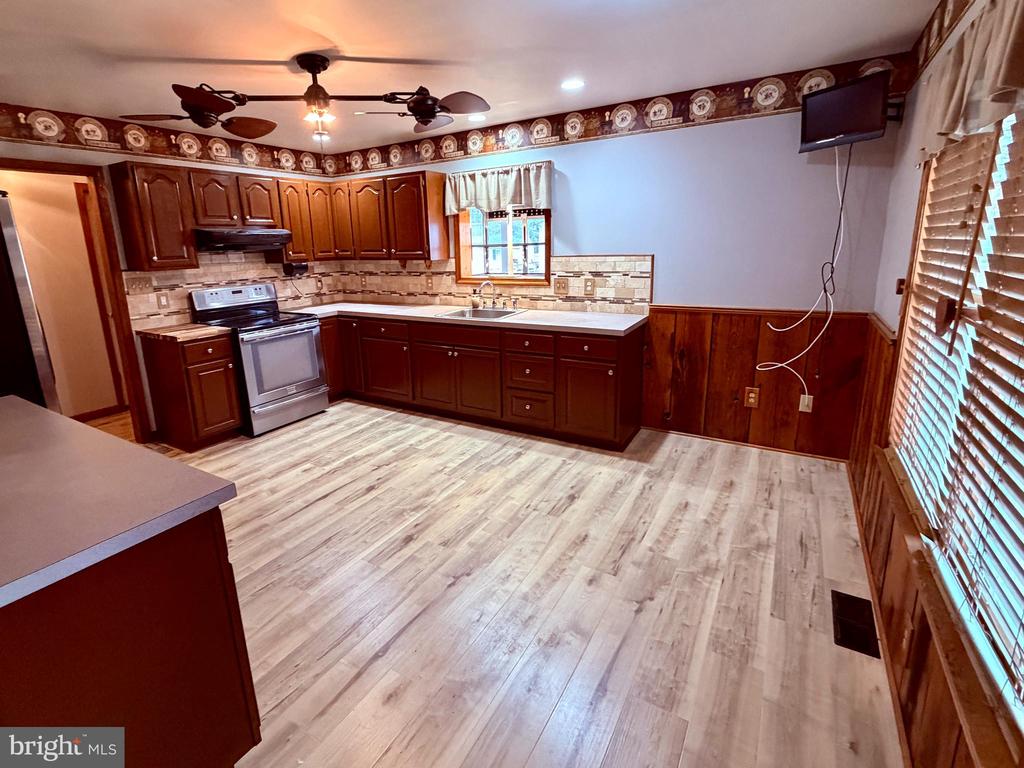 26553 BROADKILL ROAD