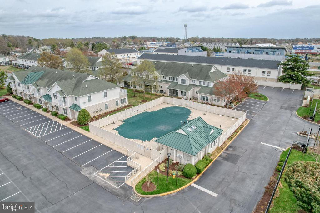 19999 SANDY BOTTOM CIRCLE 6103