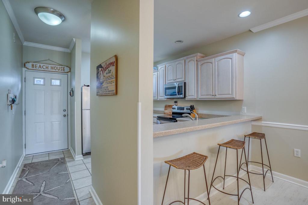 19999 SANDY BOTTOM CIRCLE 6103