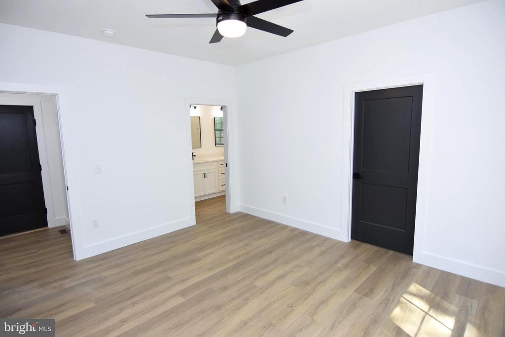 14064 Jana Circle East