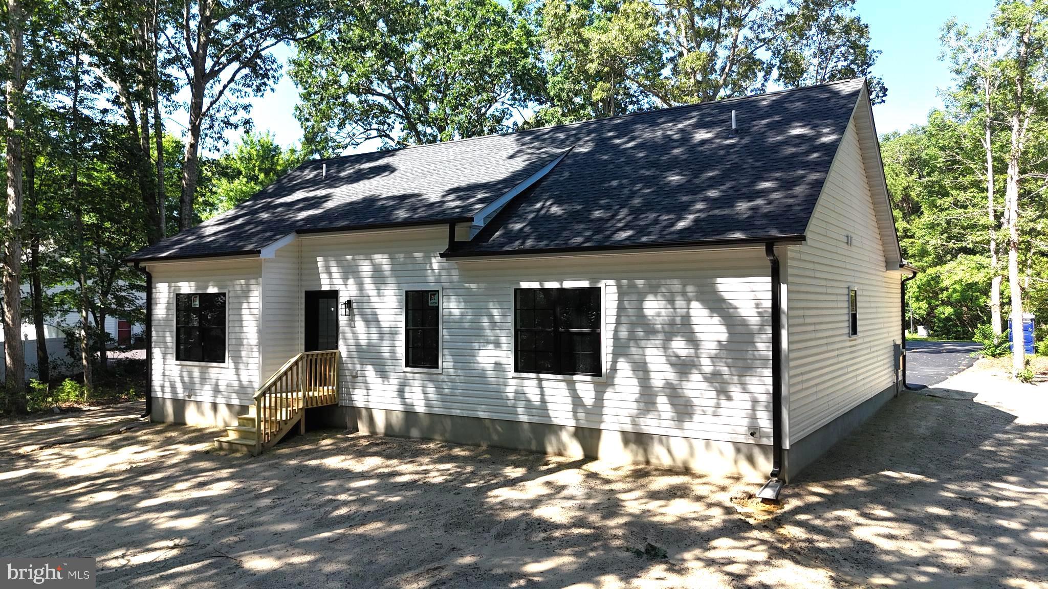 14064 Jana Circle East