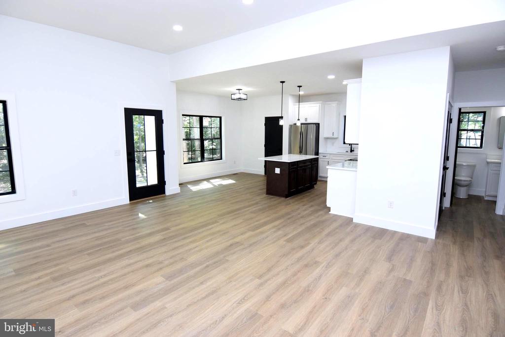 14064 Jana Circle East