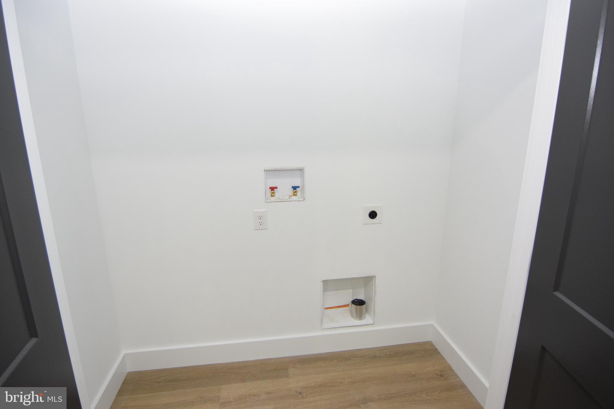 14064 Jana Circle East