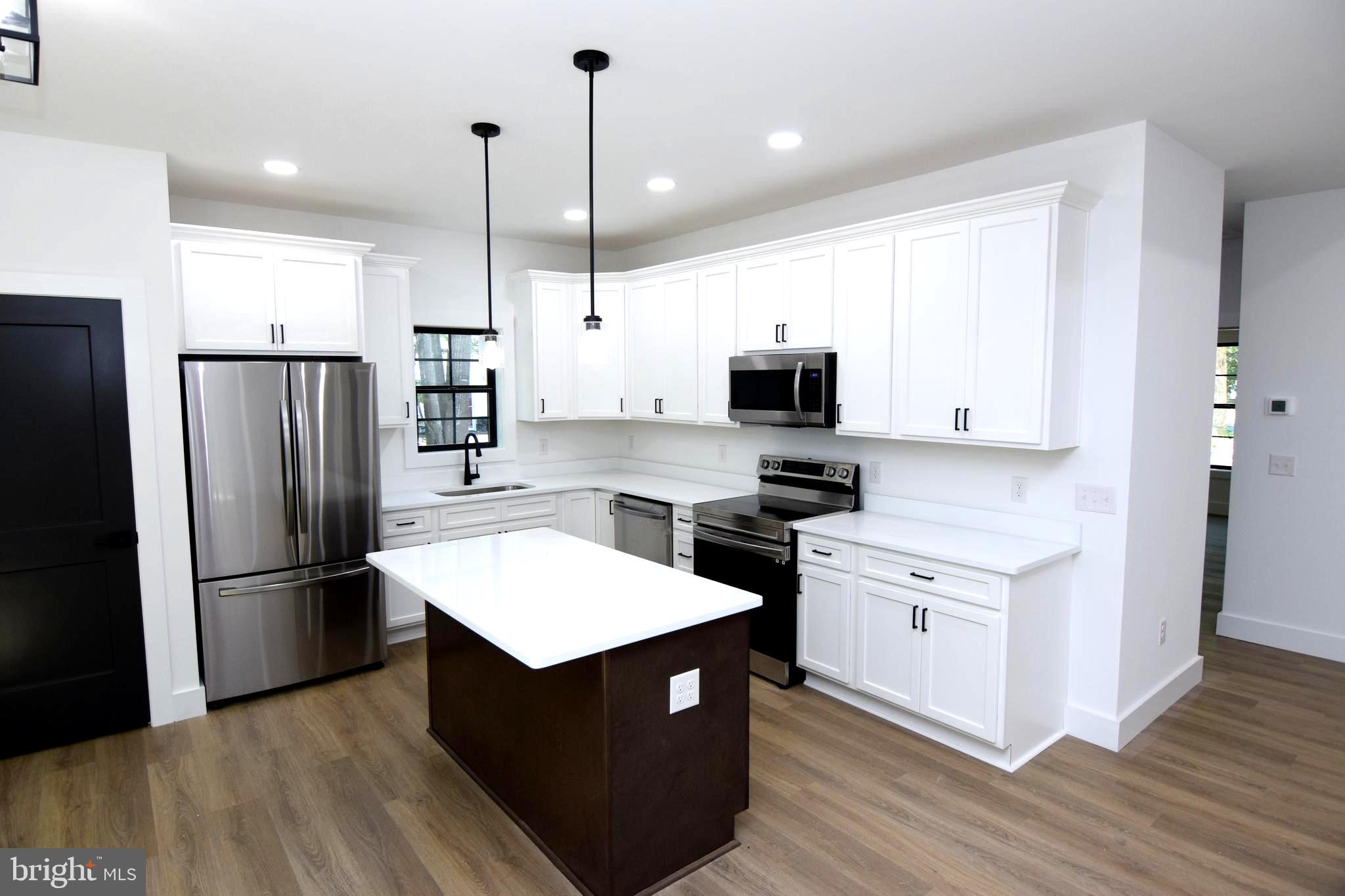 14064 Jana Circle East