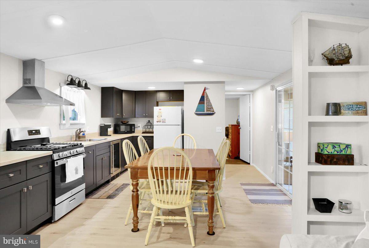 26484 RIVER BREEZE DRIVE