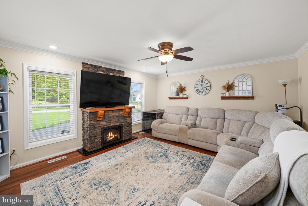 200 MILLSTONE LANE