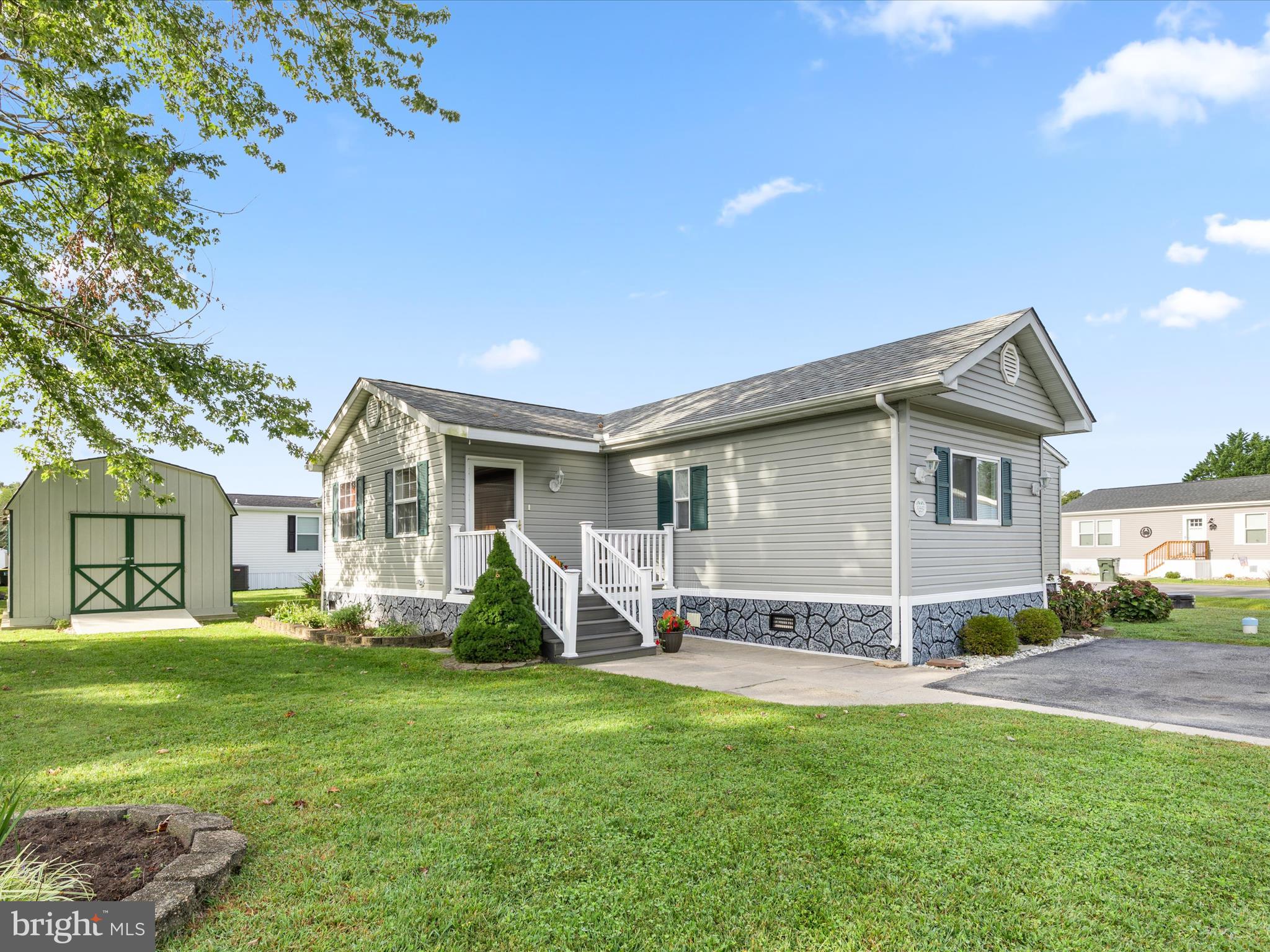 33442 BUTTERCUP STREET