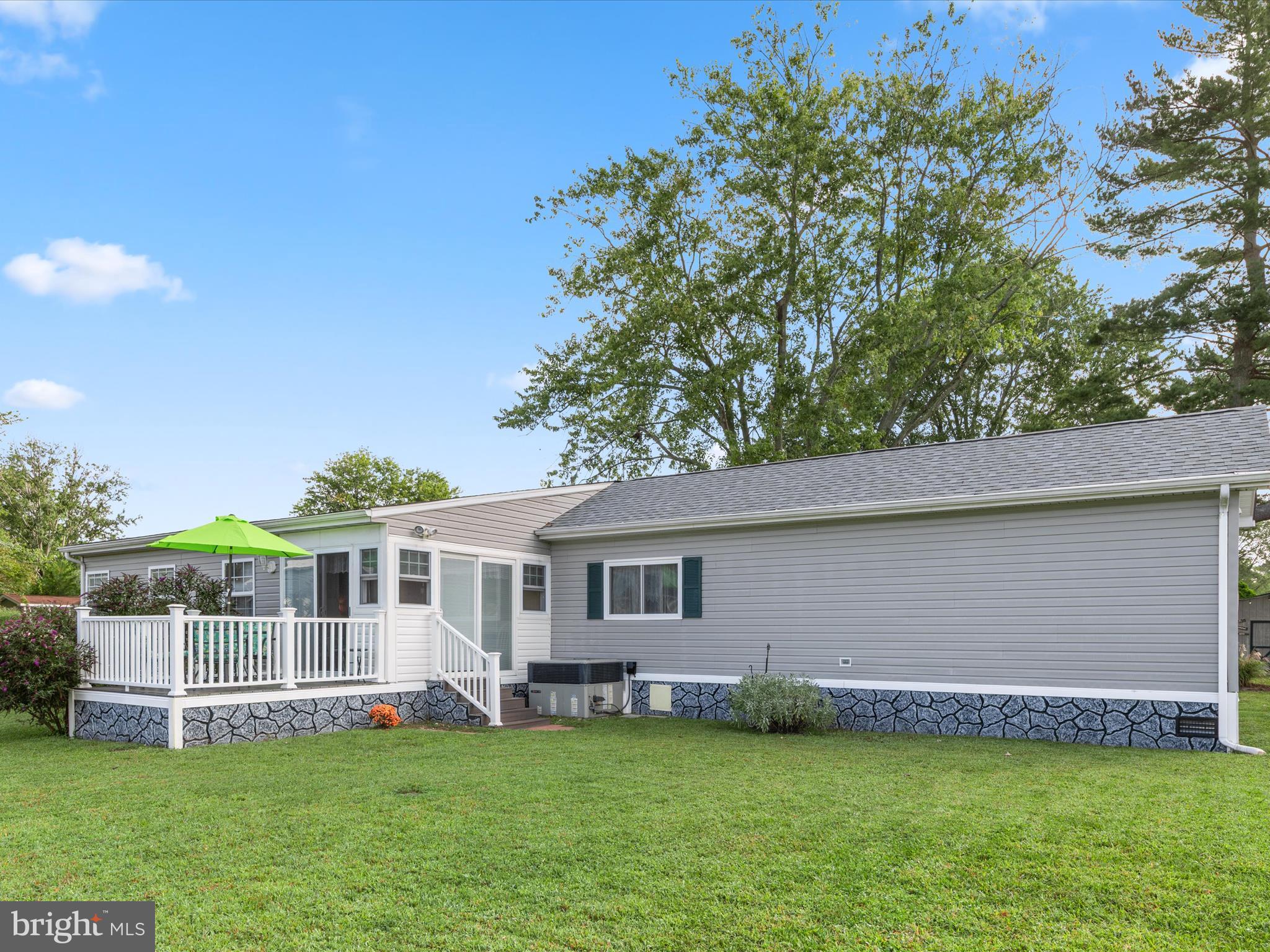 33442 BUTTERCUP STREET