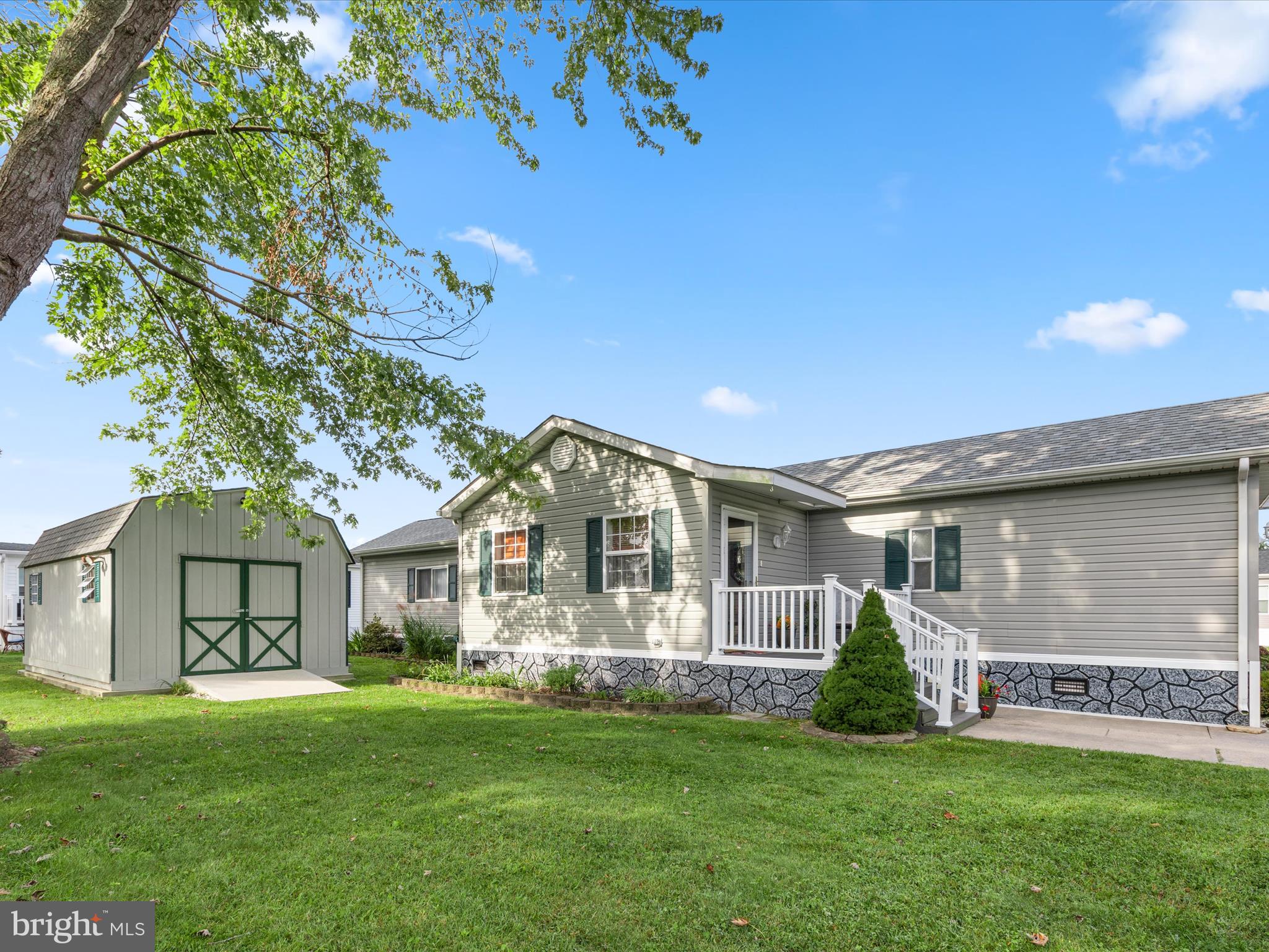 33442 BUTTERCUP STREET