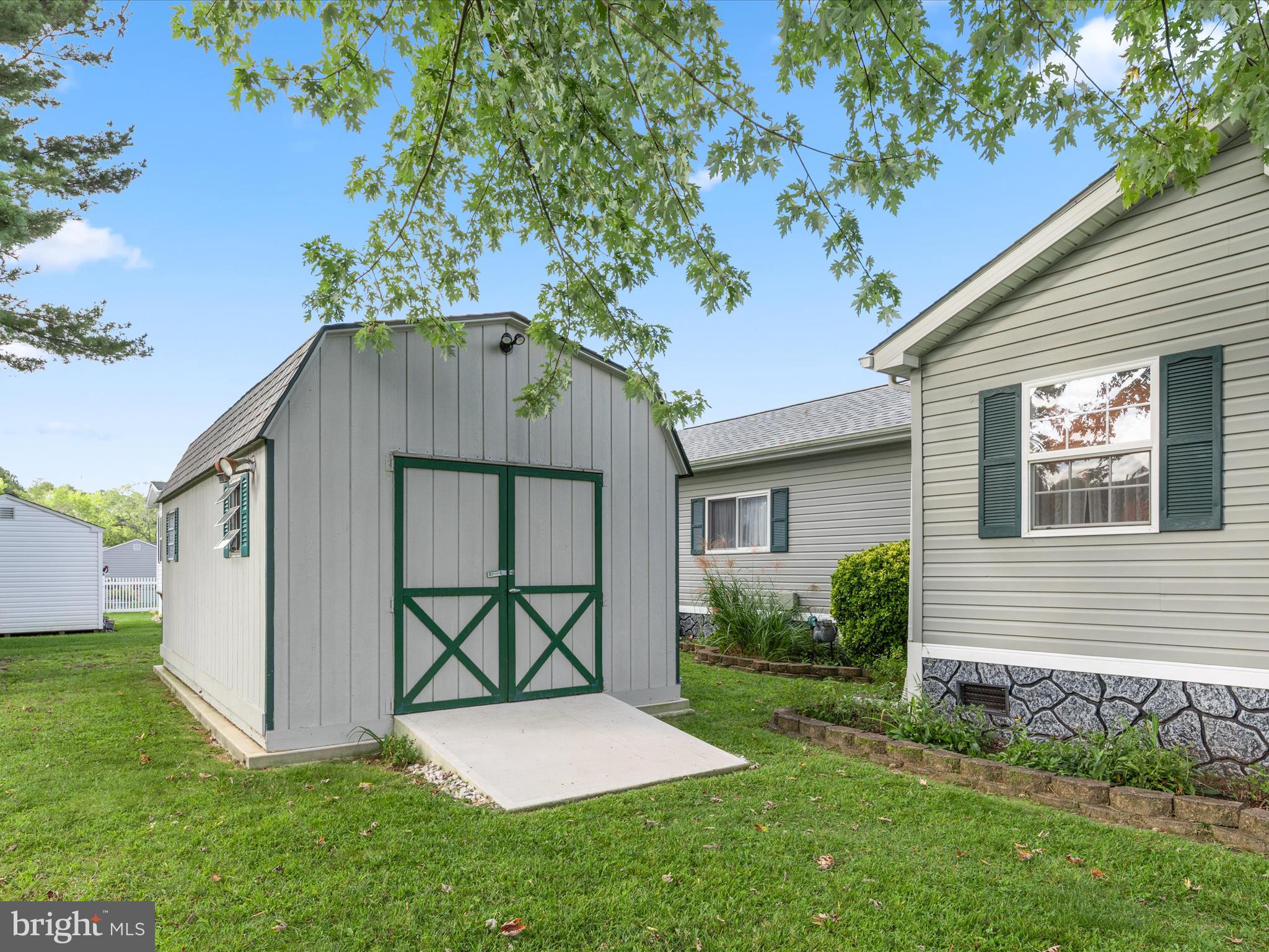 33442 BUTTERCUP STREET