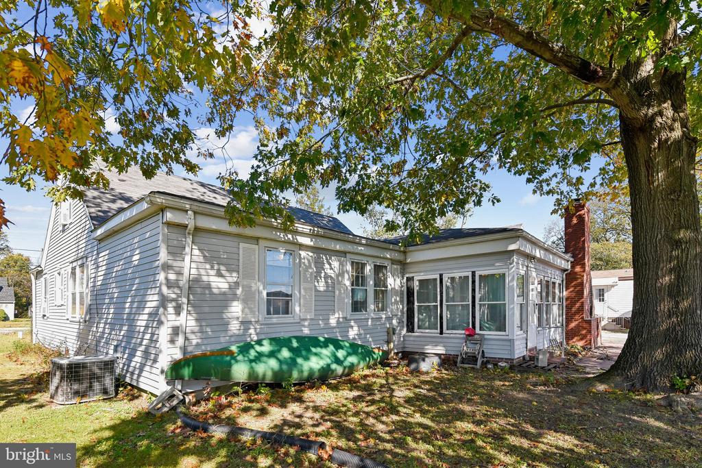 9266 SHARPTOWN ROAD