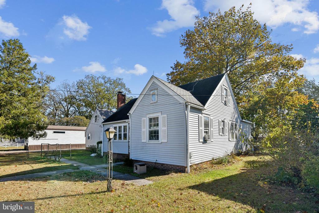 9266 SHARPTOWN ROAD