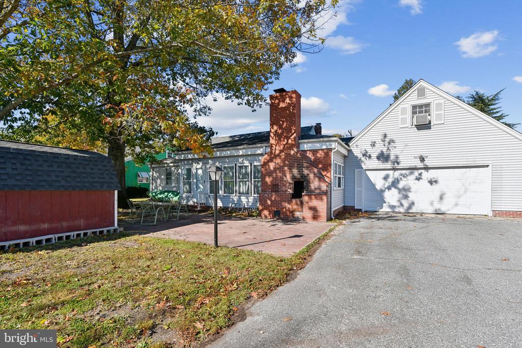 9266 SHARPTOWN ROAD