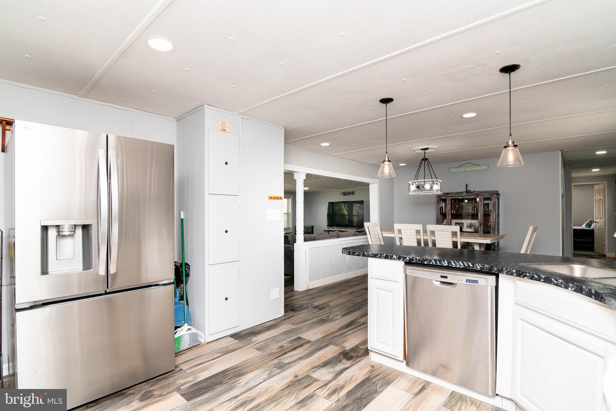 35502 E HARBOR DRIVE