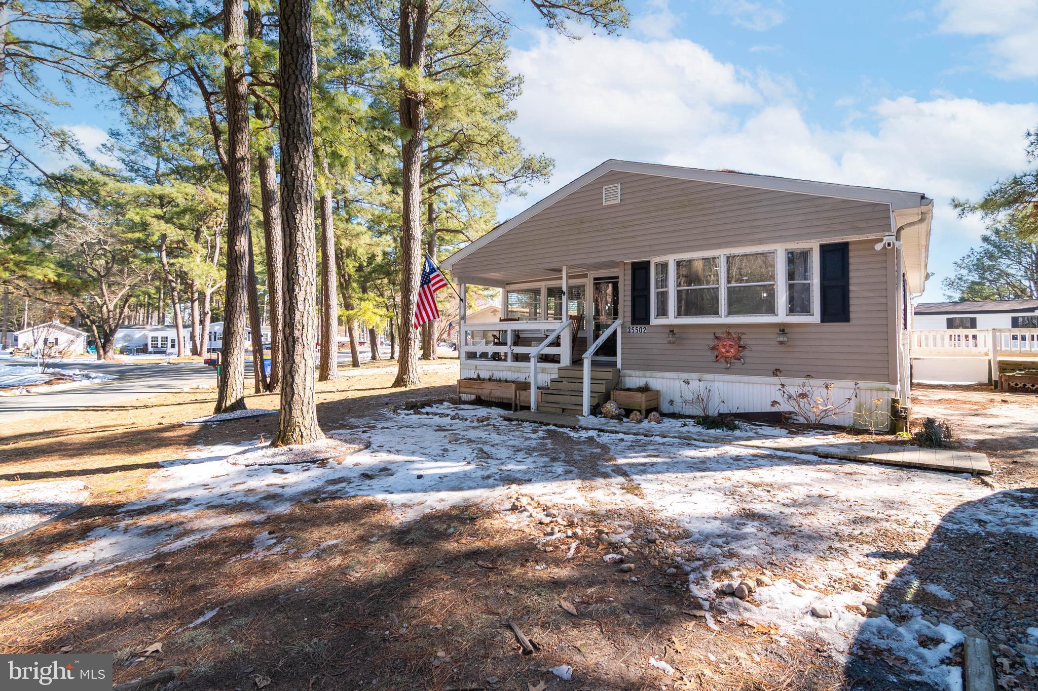 35502 E HARBOR DRIVE