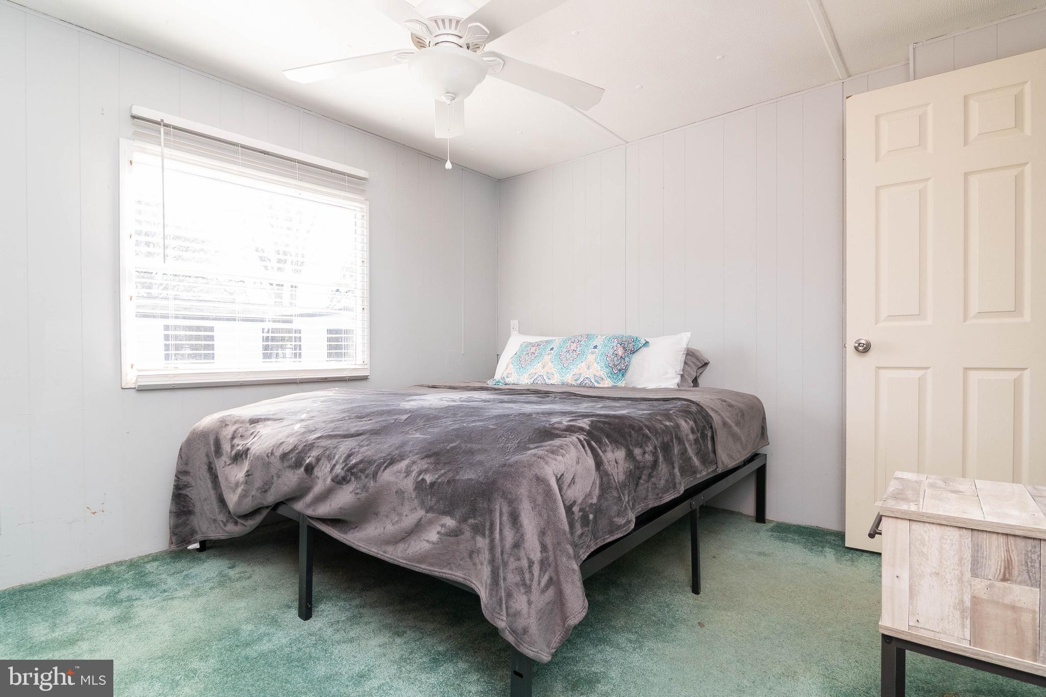 35502 E HARBOR DRIVE