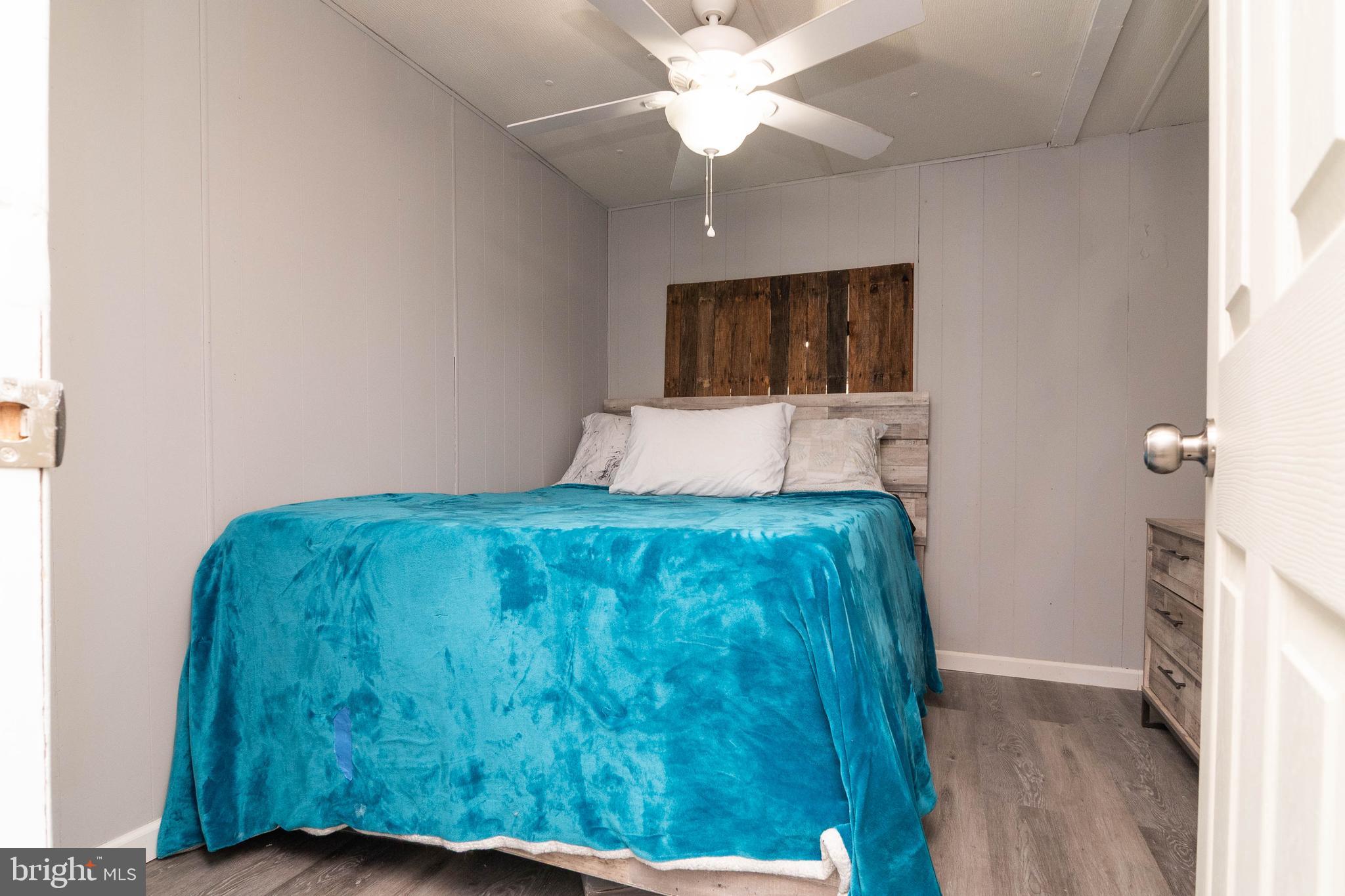 35502 E HARBOR DRIVE