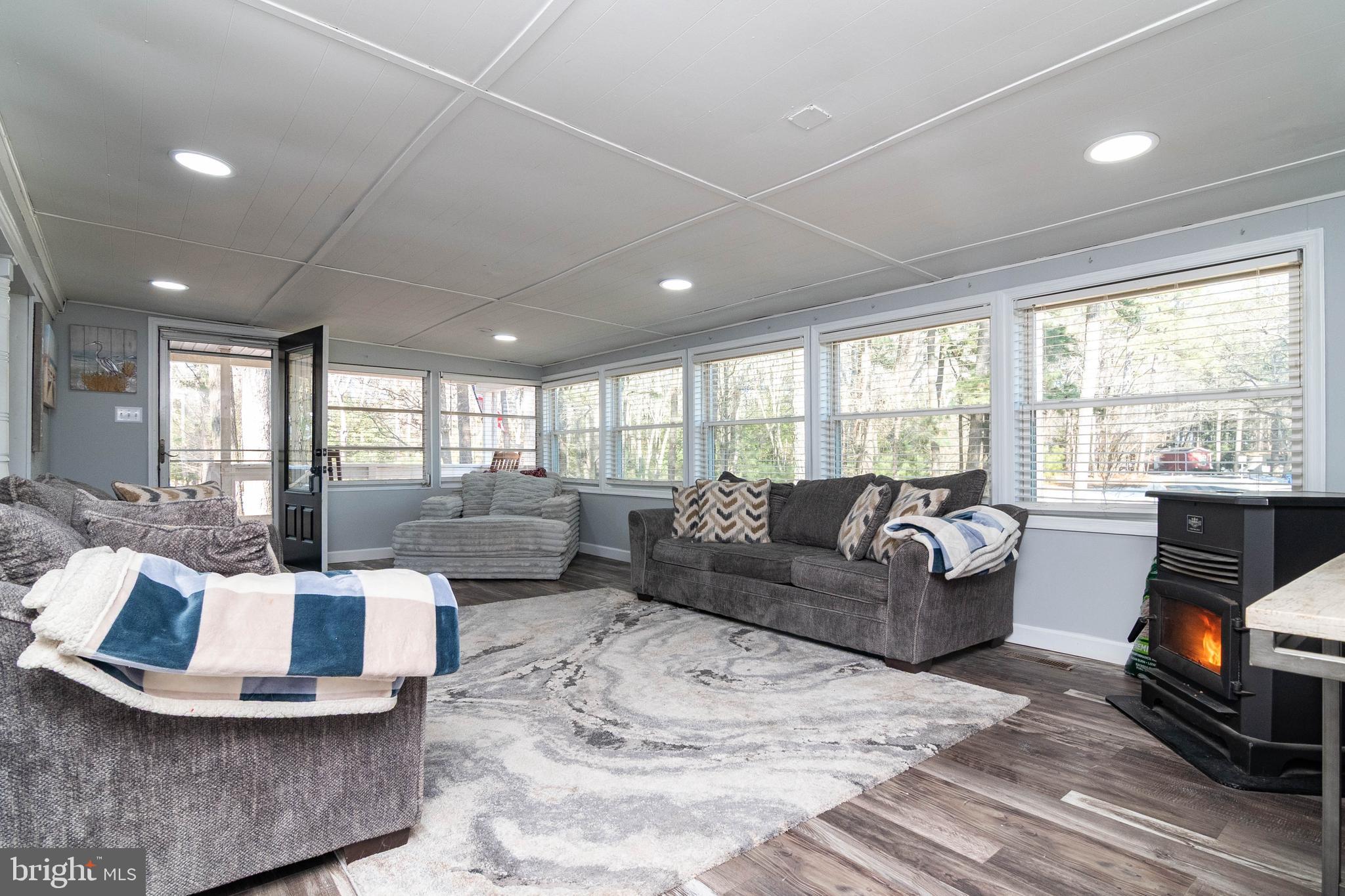 35502 E HARBOR DRIVE