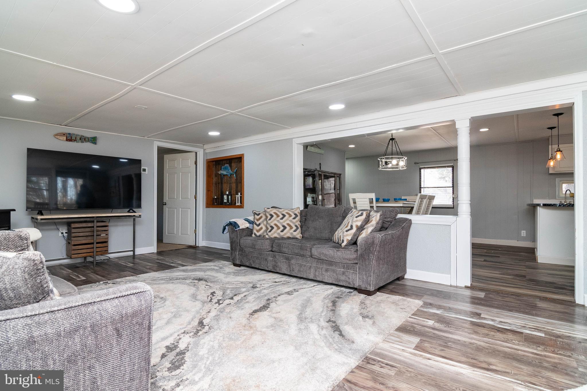 35502 E HARBOR DRIVE