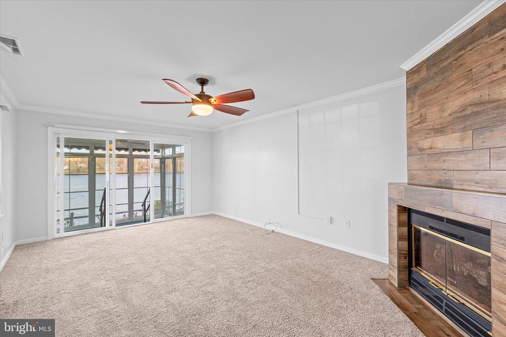100 MILL POND DRIVE 6