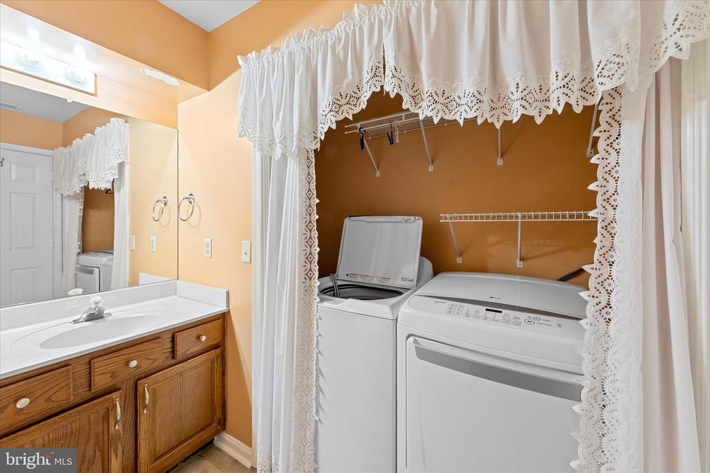 100 MILL POND DRIVE 6