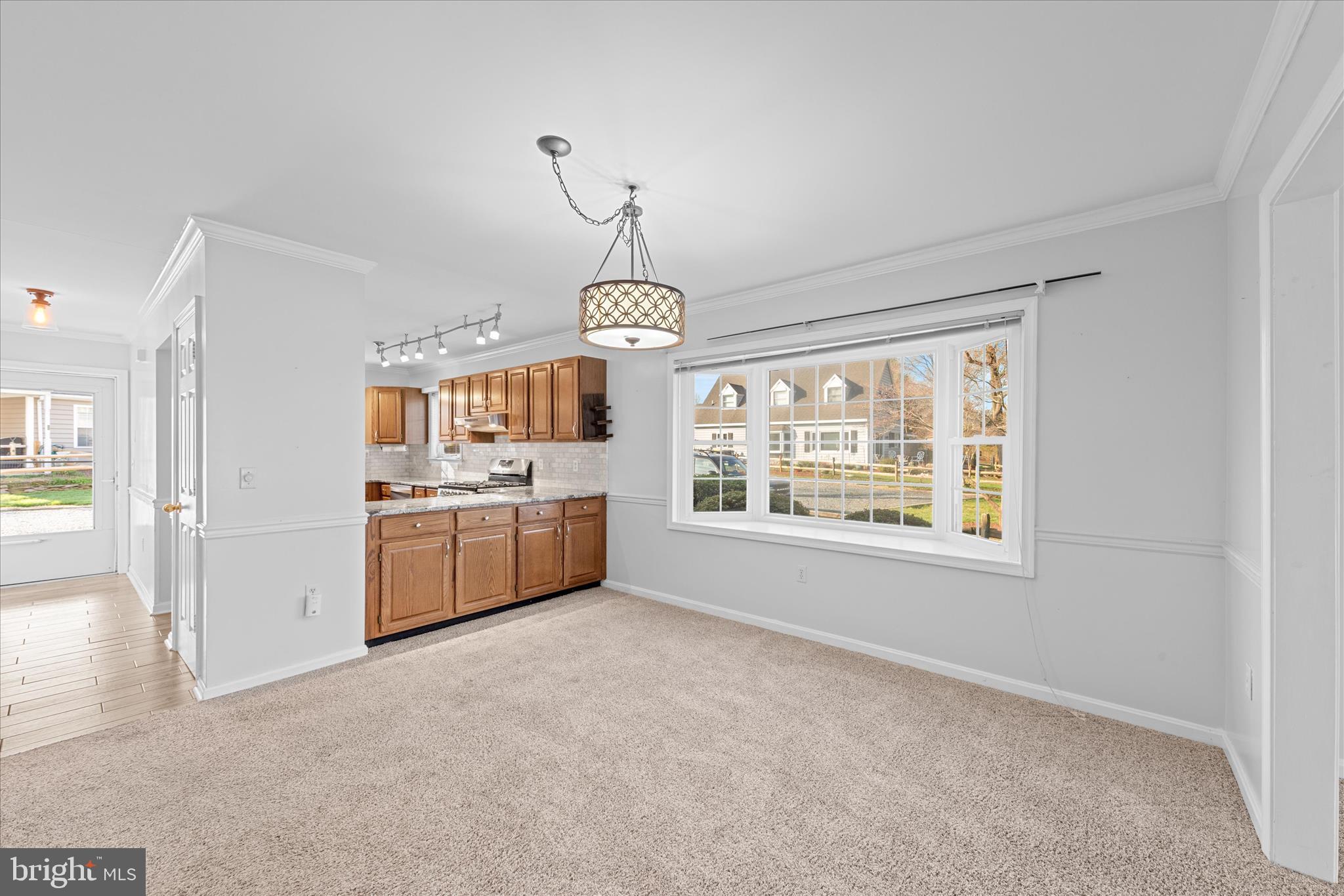 100 MILL POND DRIVE 6