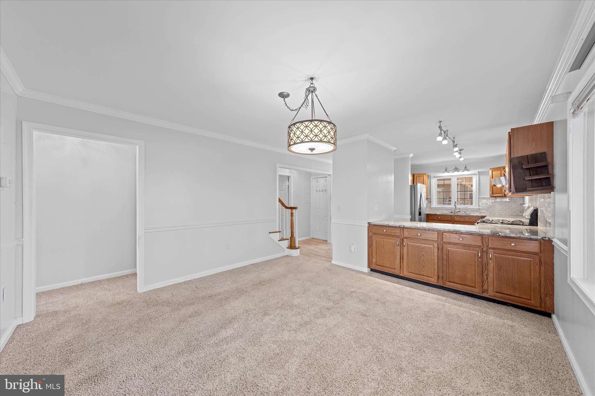 100 MILL POND DRIVE 6