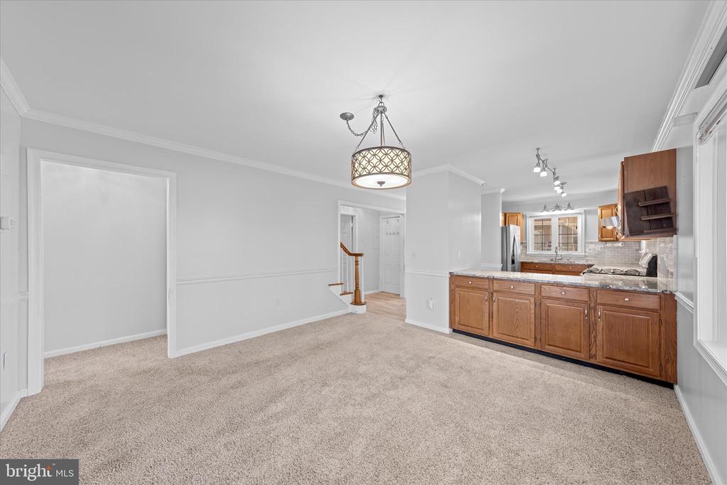 100 MILL POND DRIVE 6