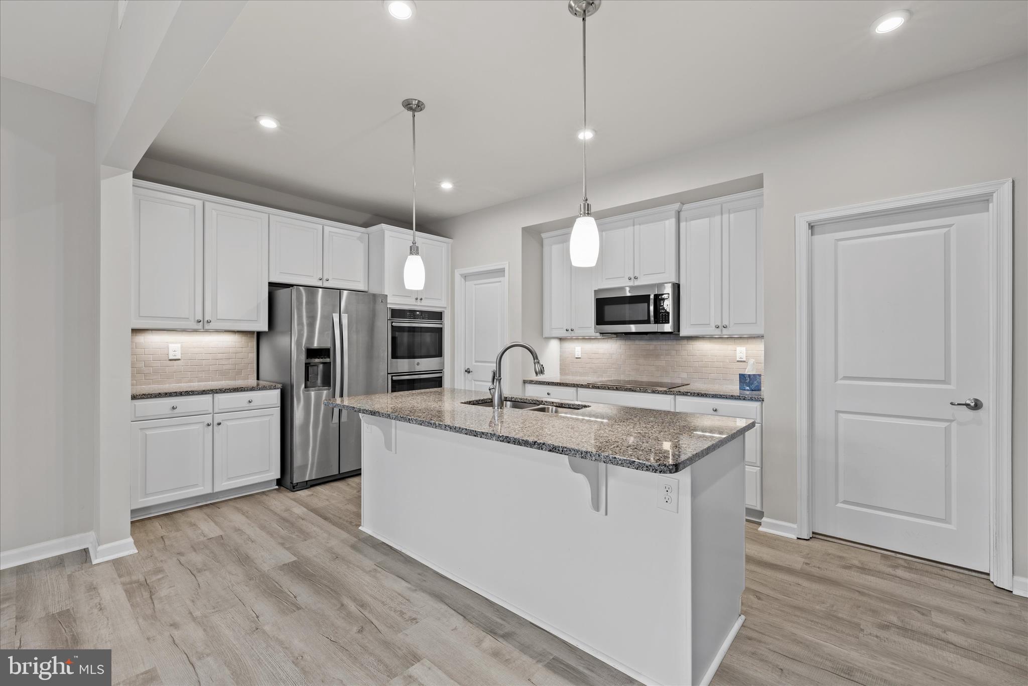 32503 W HAVEN WOOD DRIVE