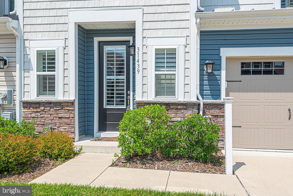 31439 VALLEY GREEN ROAD