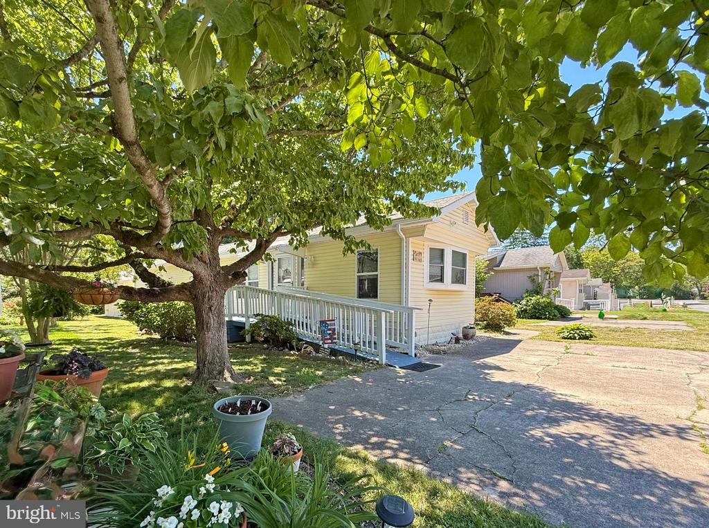 36438 E ESTATE DRIVE Unit: 285