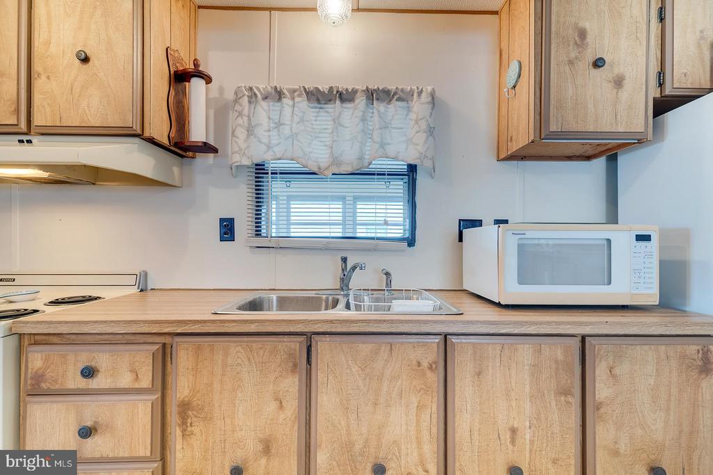 38052 RABBIT ROAD