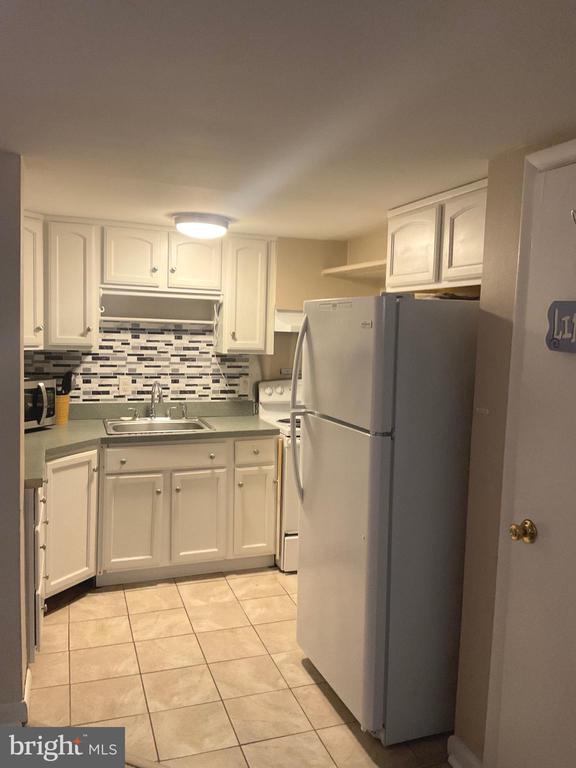 58 MARYLAND AVENUE Unit: 6