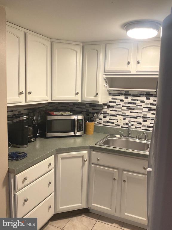58 MARYLAND AVENUE Unit: 6