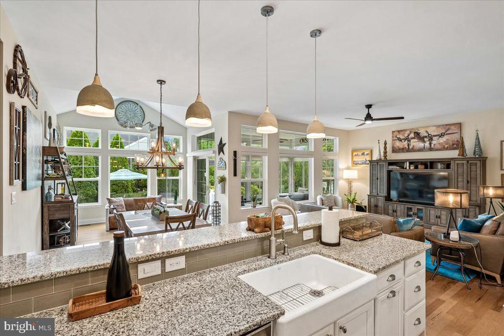 118 OYSTERMAN DRIVE