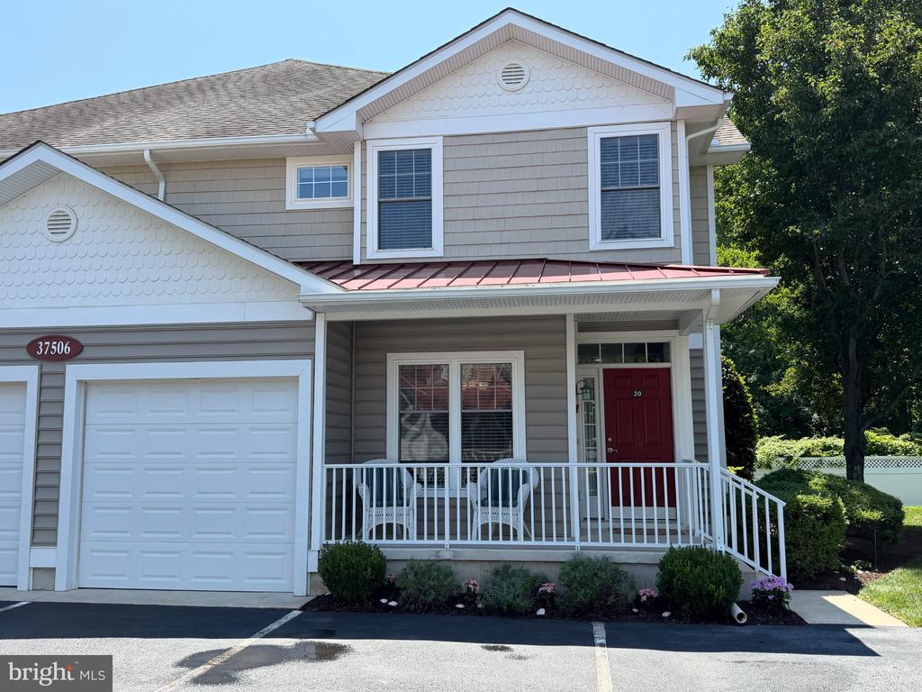 37506 KAITLYN DRIVE Unit: 20