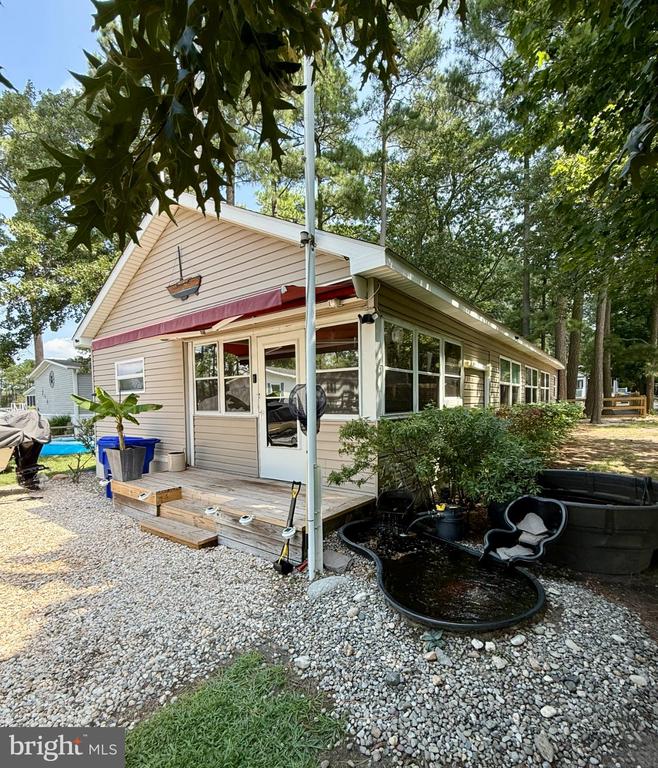 27303 WATERSEDGE ROAD
