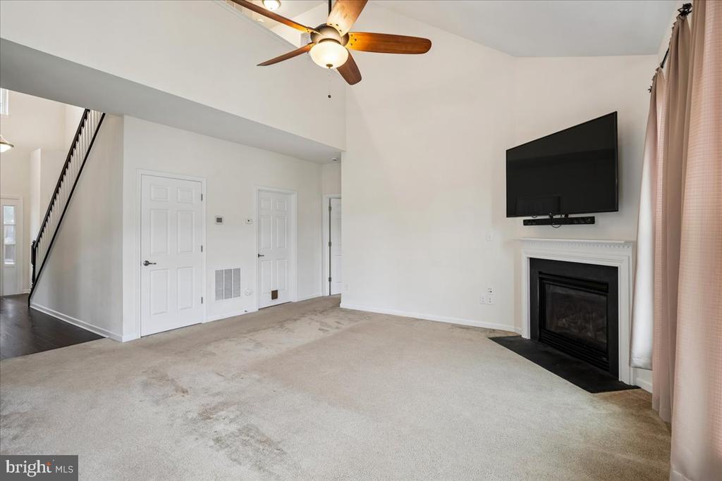127 Carriage Dr.