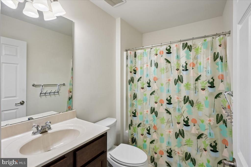 127 Carriage Dr.
