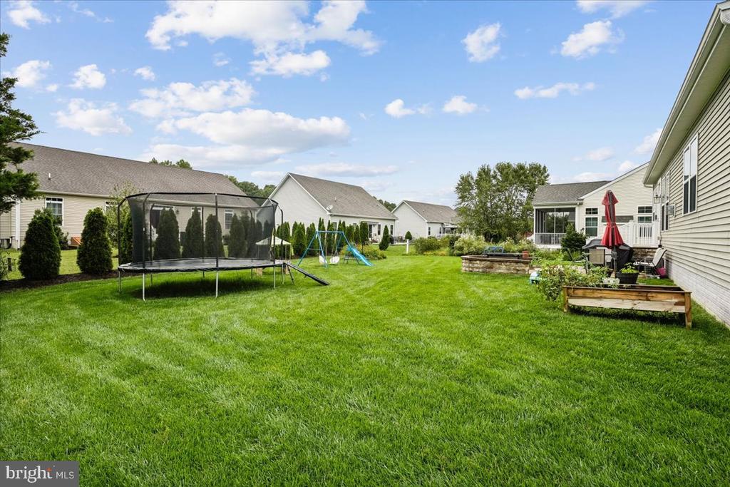 127 Carriage Dr.