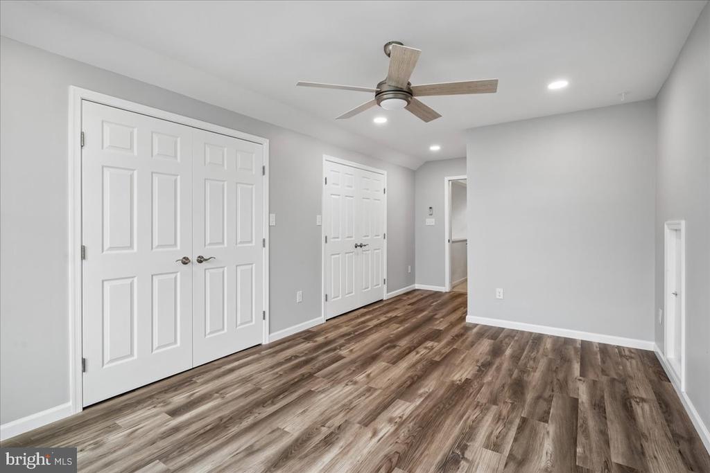 127 Carriage Dr.